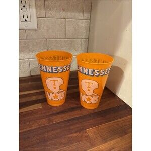 Vintage Tennessee Vols 1970’s cups.  Volunteers Football. Lot Of 2.